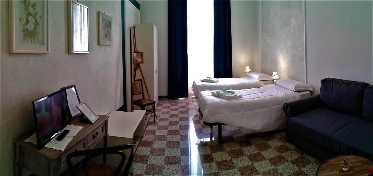 Primo Posto Bed & Breakfast Salerno Exterior foto