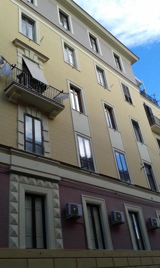 Primo Posto Bed & Breakfast Salerno Exterior foto