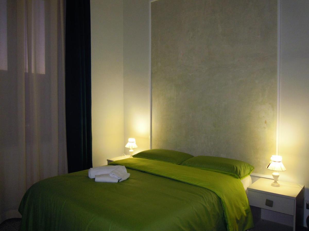 Primo Posto Bed & Breakfast Salerno Exterior foto