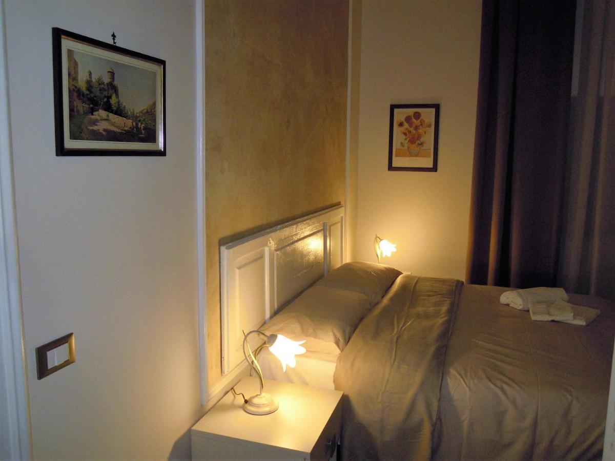 Primo Posto Bed & Breakfast Salerno Exterior foto