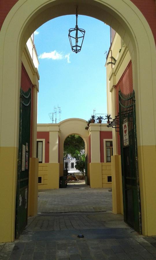 Primo Posto Bed & Breakfast Salerno Exterior foto
