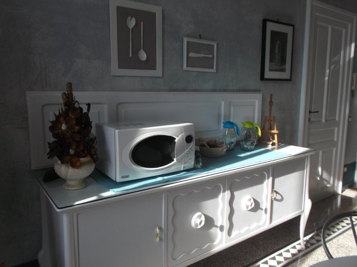 Primo Posto Bed & Breakfast Salerno Exterior foto