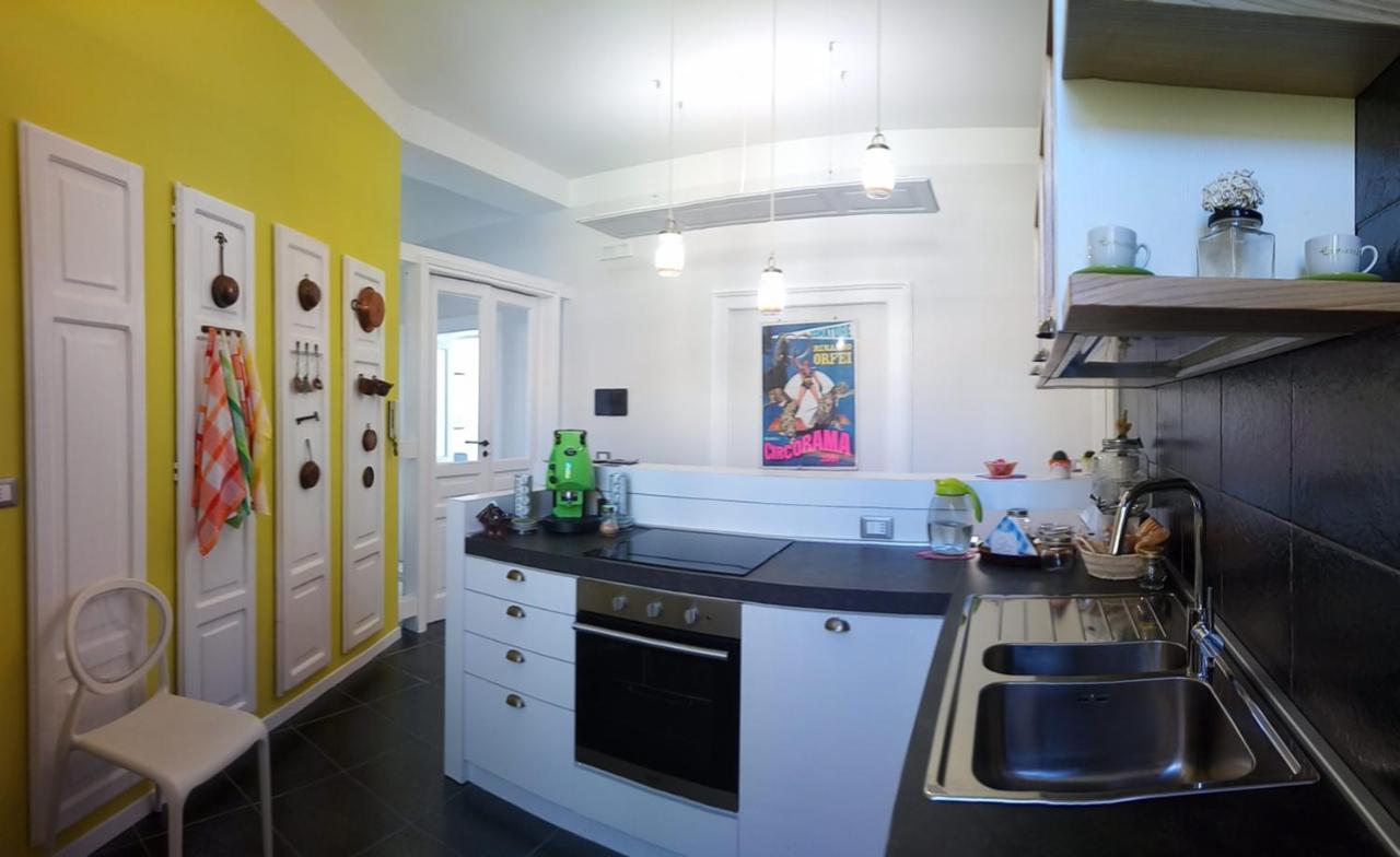 Primo Posto Bed & Breakfast Salerno Exterior foto