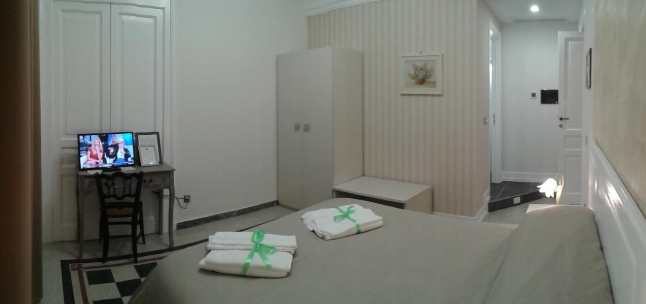 Primo Posto Bed & Breakfast Salerno Exterior foto